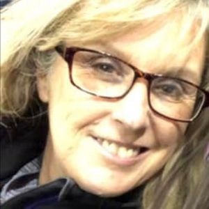 Meet your Posher, Cynthia